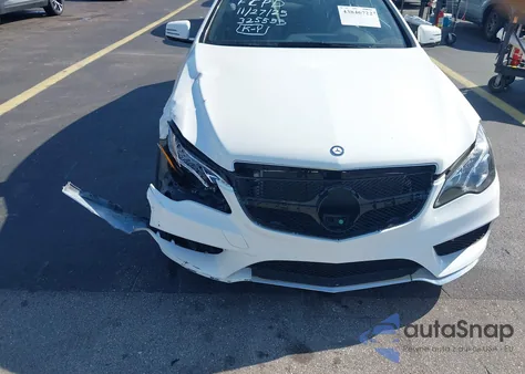 2016 Mercedes-Benz E 400 z USA, uszkodzony, nr VIN WDDKJ6FB4GF325555